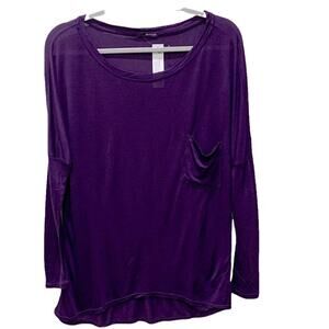 Women’s LA Made tee. Purple long‎ sleeve shirt size S
